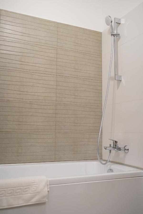 Gio Home C13 Букурещ Екстериор снимка
